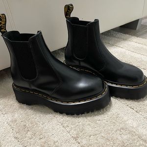 Worn once for pregnancy announcement kept in box